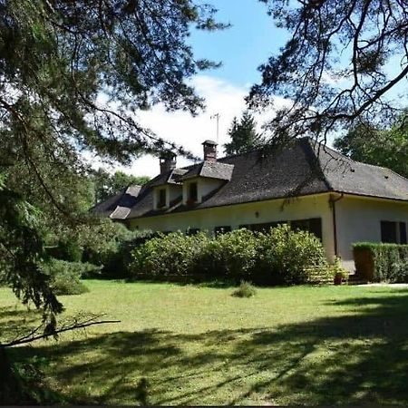 Les Genebruyeres - L'Histoire D'Un Reve Bed and Breakfast Aubigny-sur-Nère Eksteriør billede