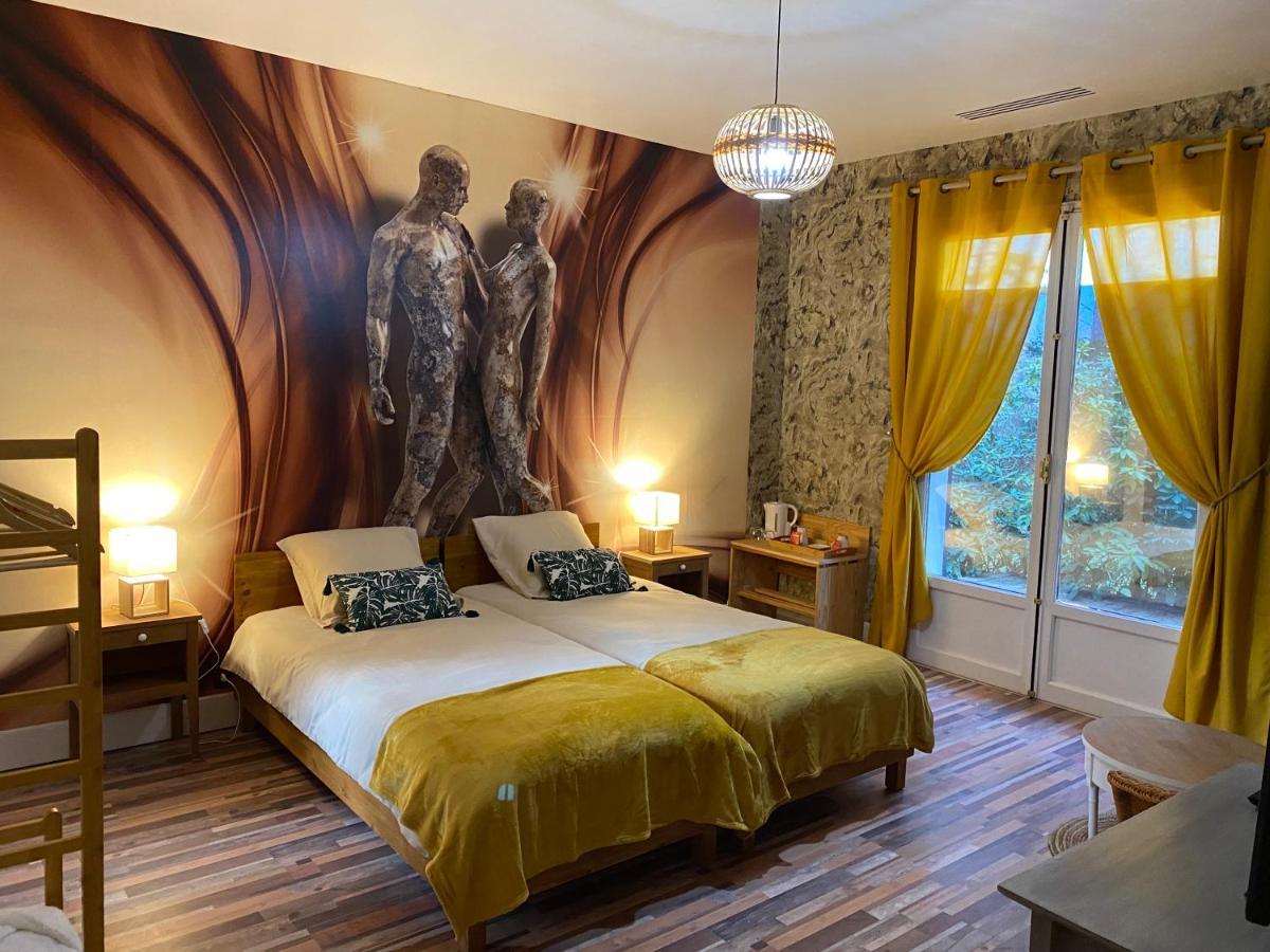 Les Genebruyeres - L'Histoire D'Un Reve Bed and Breakfast Aubigny-sur-Nère Eksteriør billede